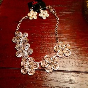 Earrings and Necklace set